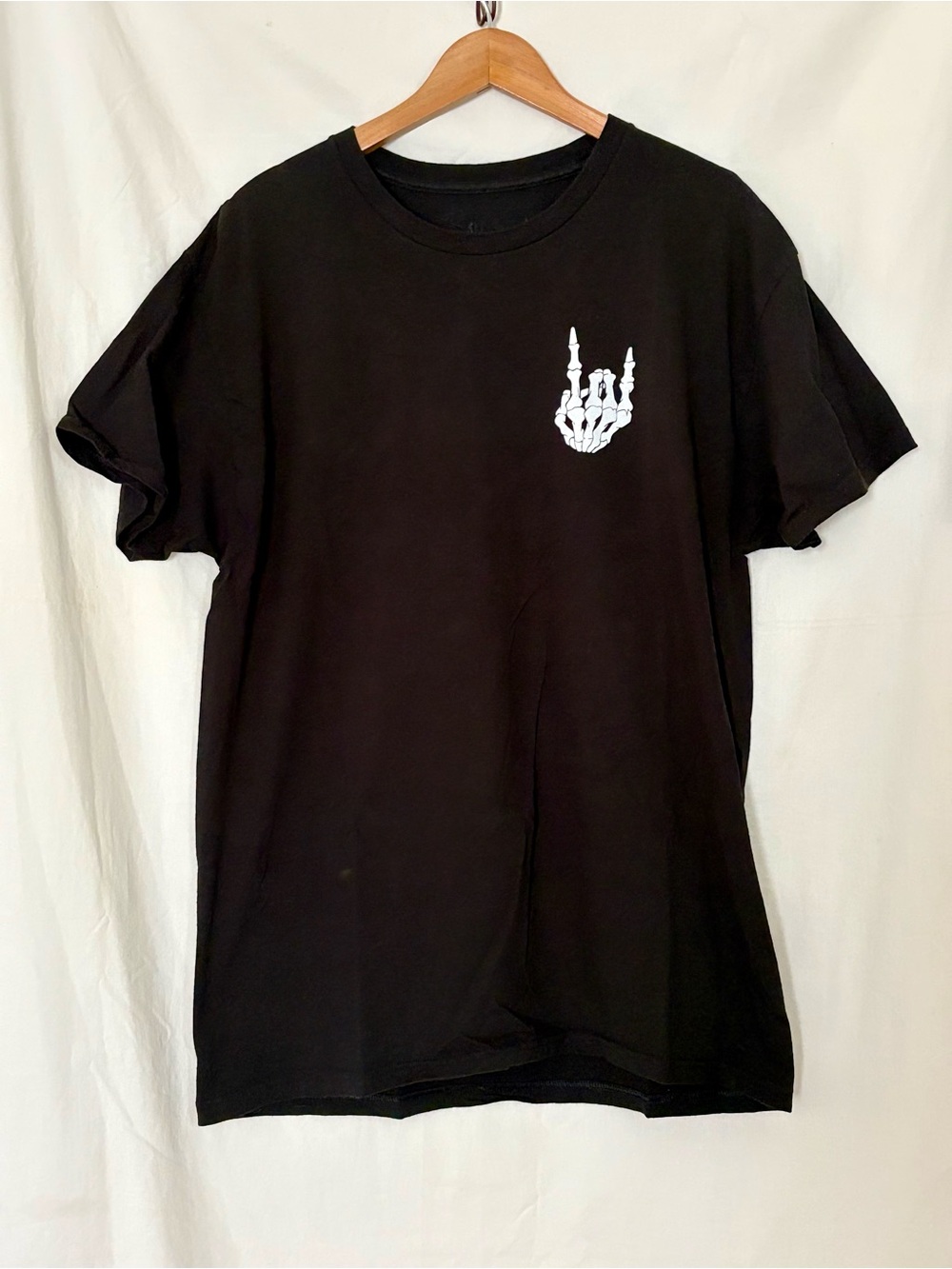 Bowery Supply Co T-Shirt Men Large Black Skeleton Hand Graphic Pullover Tee